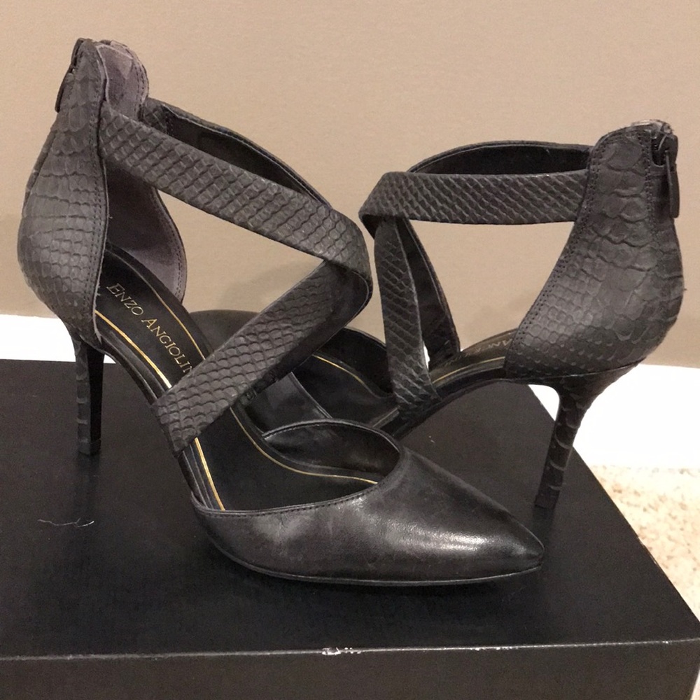 Enzo Angiolini black Heels